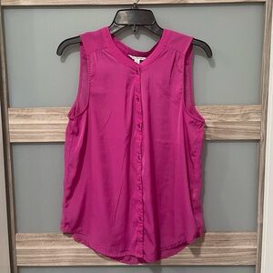 AMERICAN EAGLE sleeveless blouse